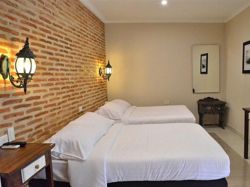 Hotel Galeria La Trinidad Картахена Экстерьер фото