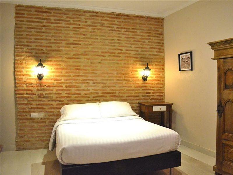 Hotel Galeria La Trinidad Картахена Экстерьер фото