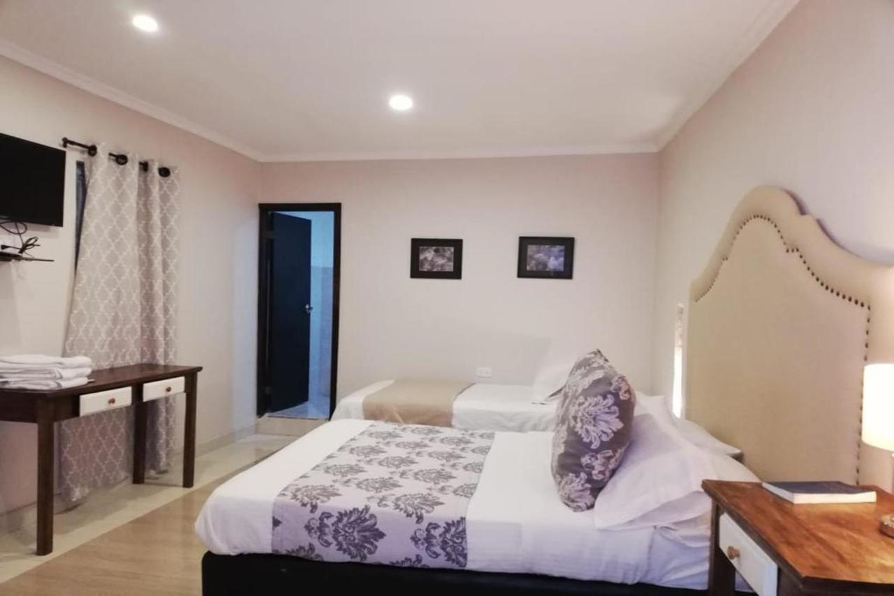 Hotel Galeria La Trinidad Картахена Экстерьер фото