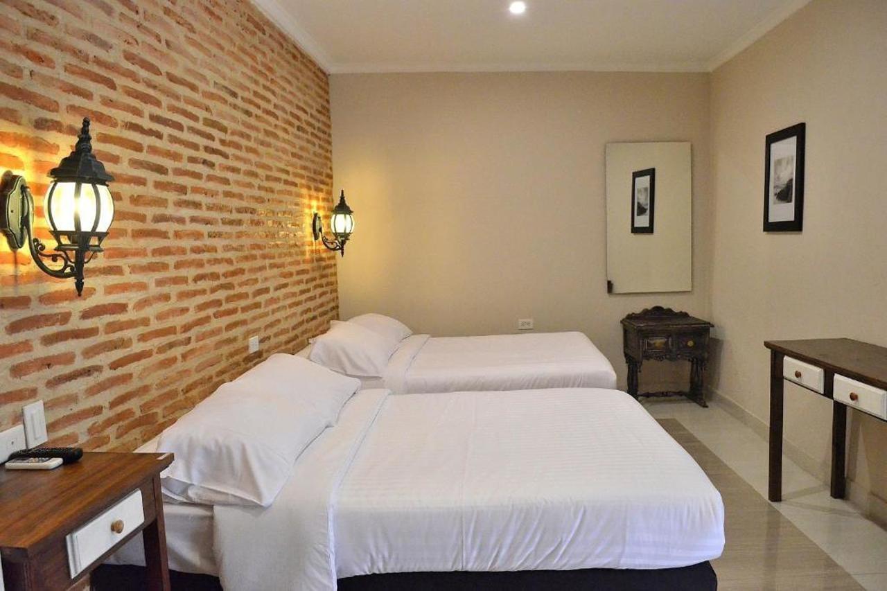 Hotel Galeria La Trinidad Картахена Экстерьер фото